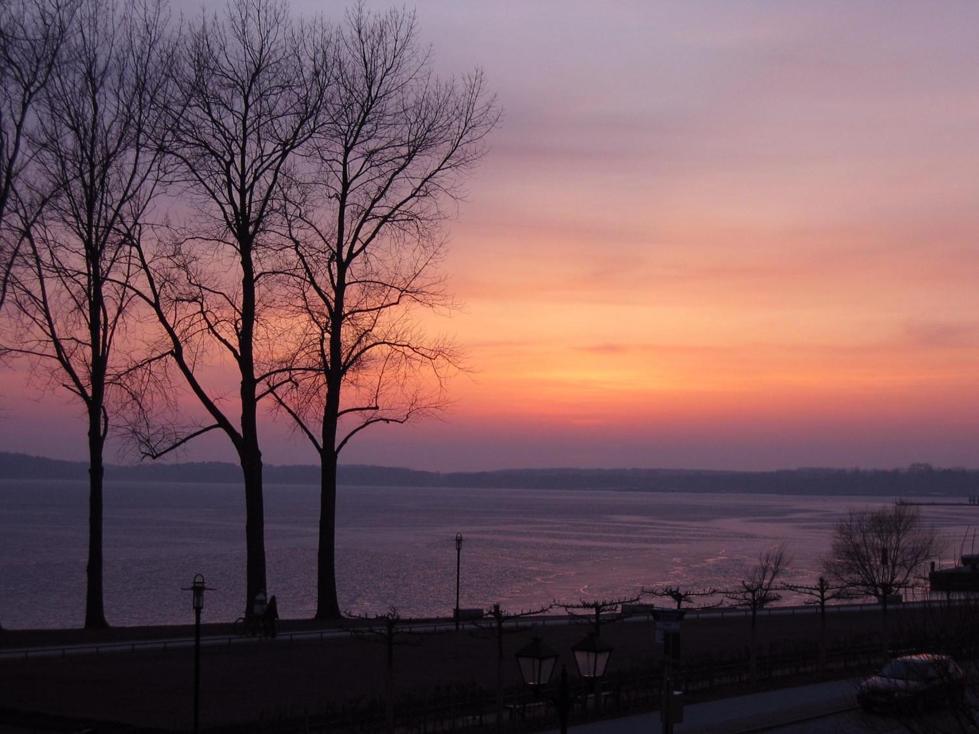 Hotel Kleines Meer Waren  Luaran gambar