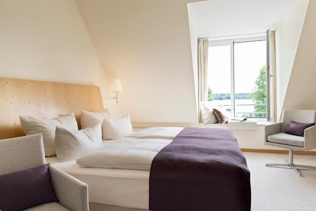 Hotel Kleines Meer Waren  Bilik gambar