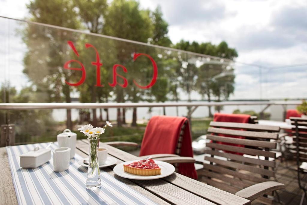 Hotel Kleines Meer Waren  Luaran gambar